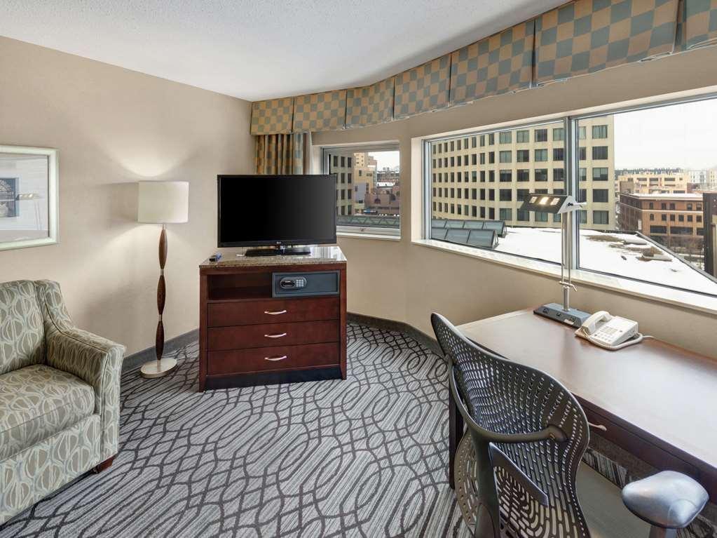 Doubletree By Hilton St Paul Downtown Hotel Saint Paul Værelse billede