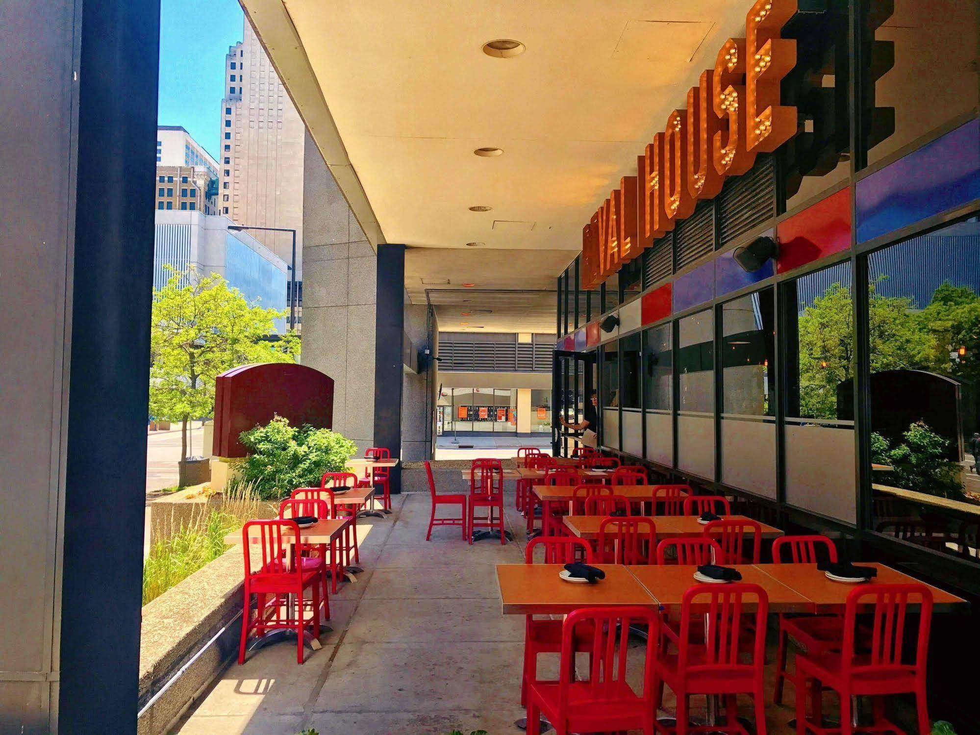 Doubletree By Hilton St Paul Downtown Hotel Saint Paul Eksteriør billede